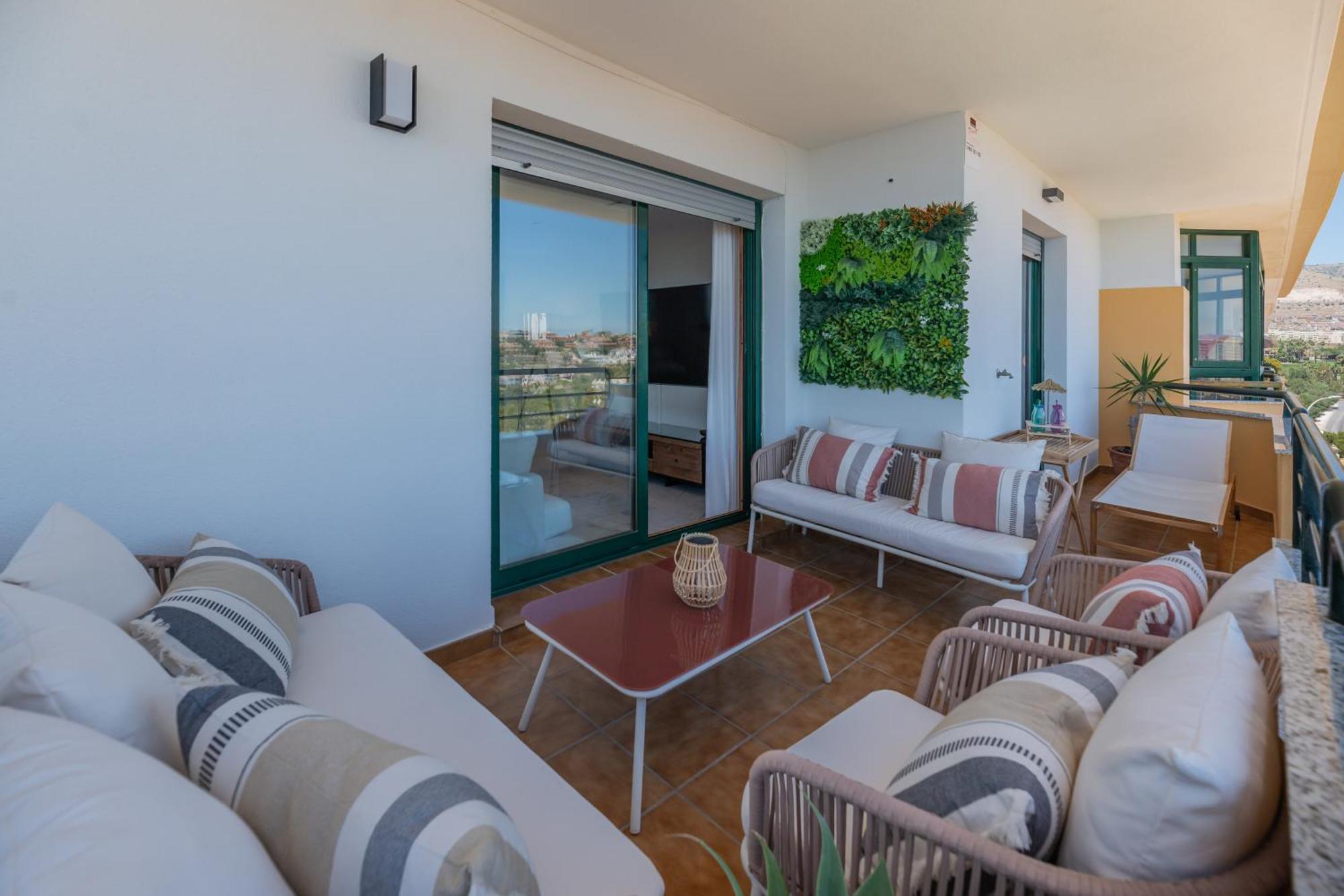 Luxury 4Bdr Penthouse With Sea Views Leilighet Benalmádena Eksteriør bilde